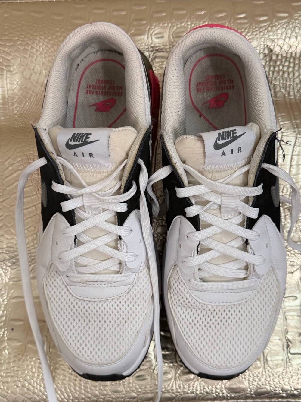 Nike Air Max White Black Gray with Hot Pink Accents Retro Women’s - Picture 5 of 6